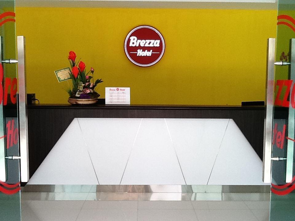 Brezza Hotel Lumut Zewnętrze zdjęcie