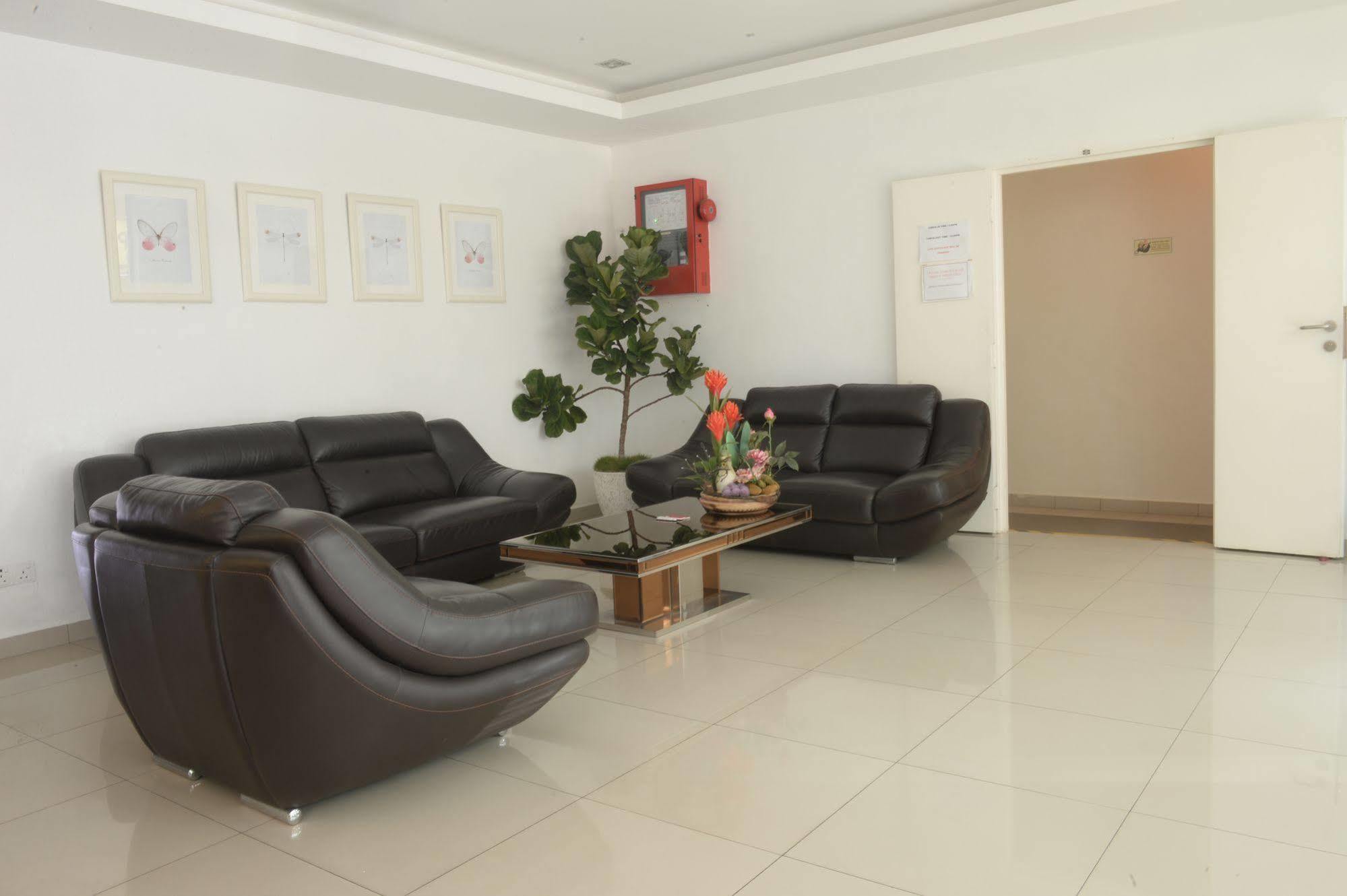Brezza Hotel Lumut Zewnętrze zdjęcie